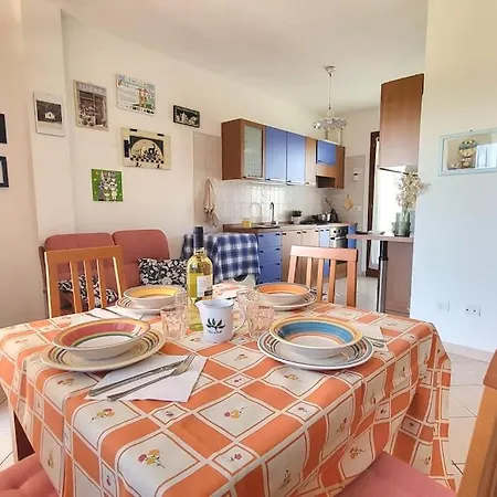 Casa Rosa - Iun P3454 Apartment Oristano